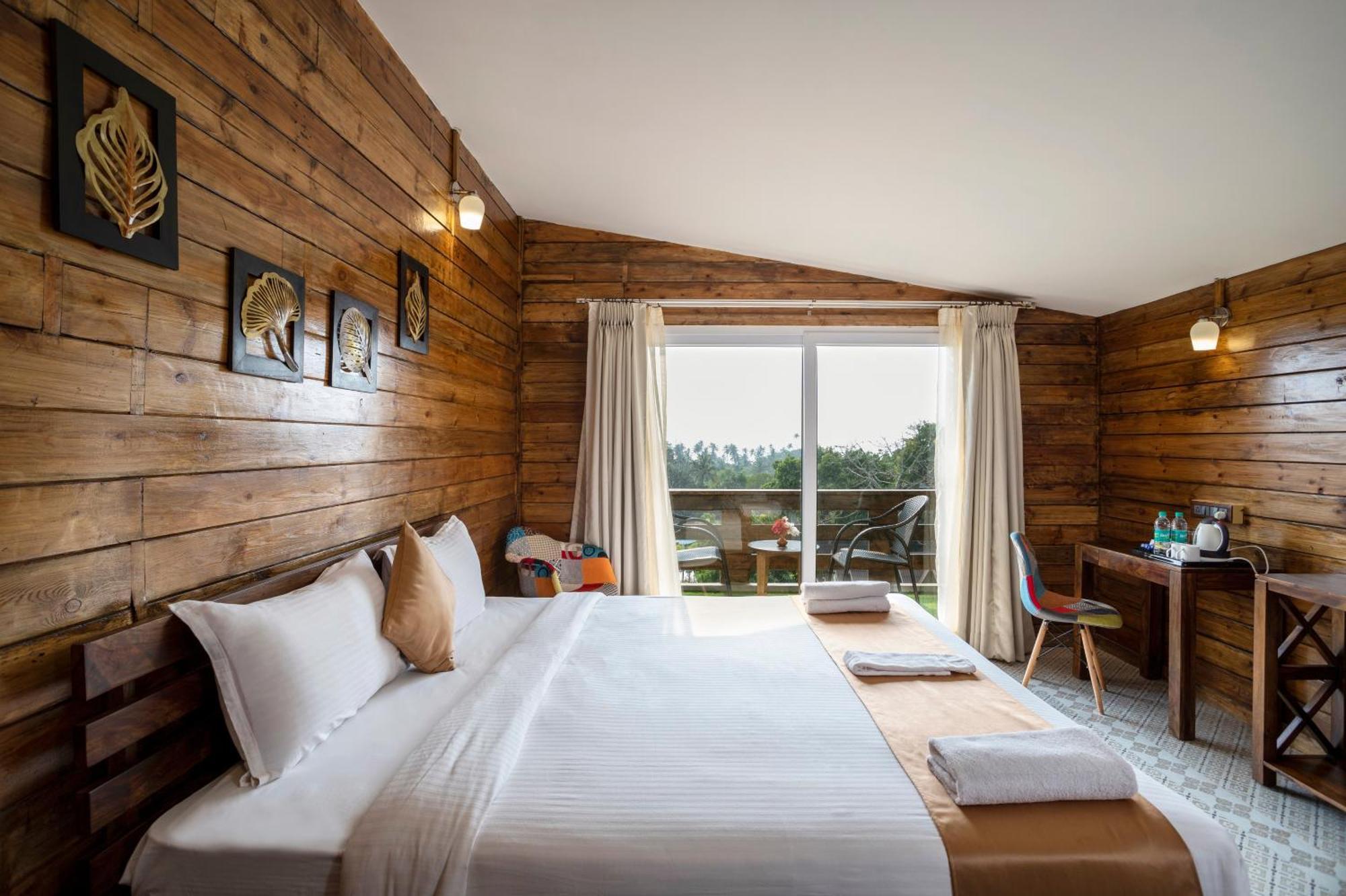 Stone Wood Resort, Mandrem Exterior foto