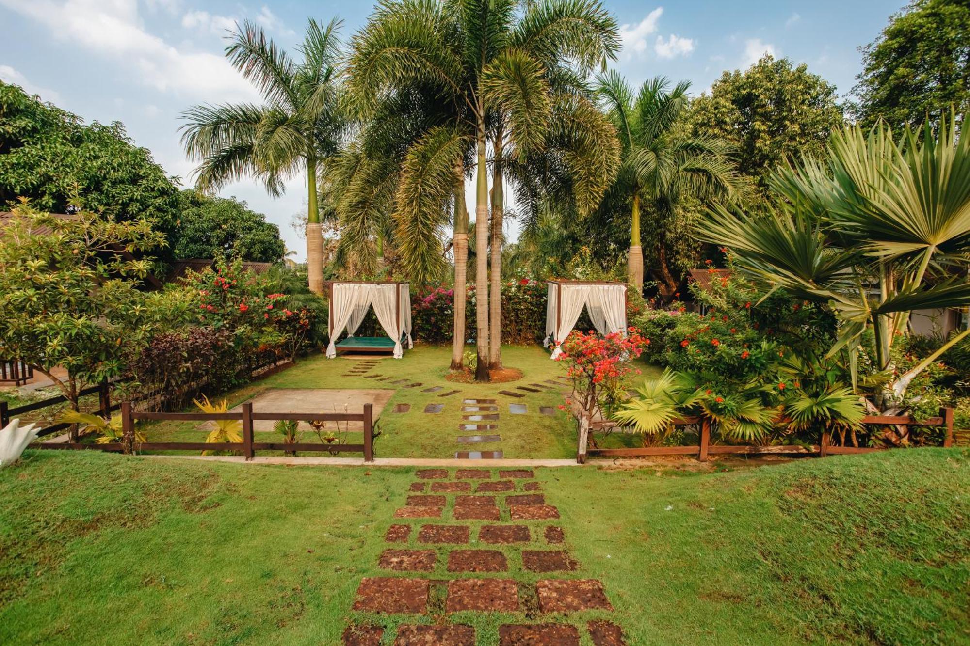 Stone Wood Resort, Mandrem Exterior foto