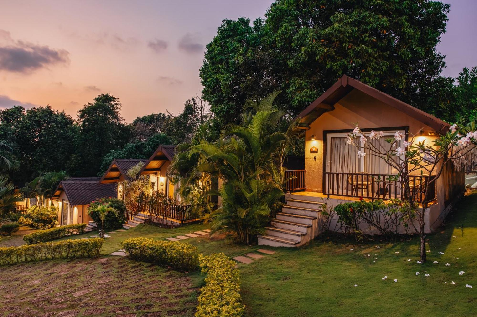 Stone Wood Resort, Mandrem Exterior foto
