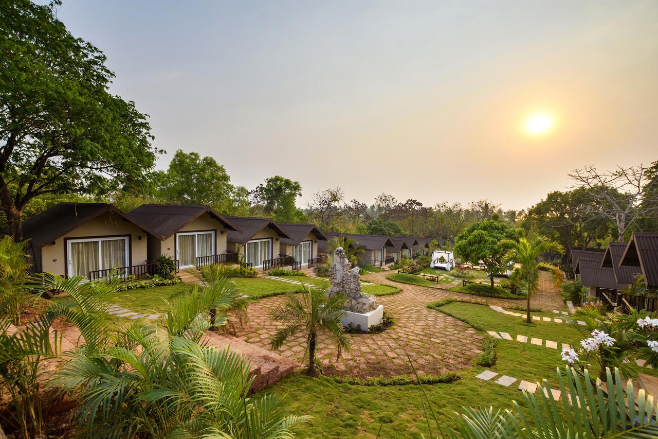 Stone Wood Resort, Mandrem Exterior foto